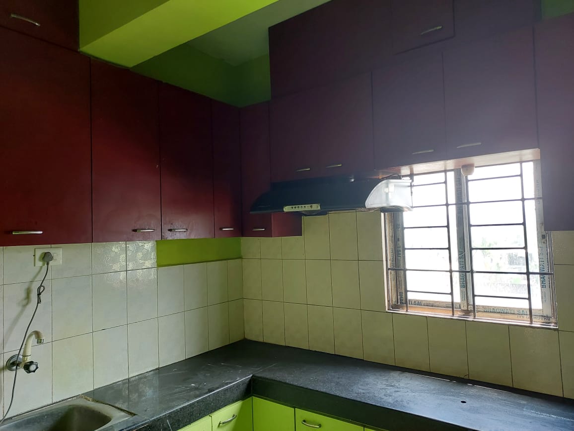 Semi Furnished 3bhk in Bhetapara, Guwahati, Assam, India for Rent